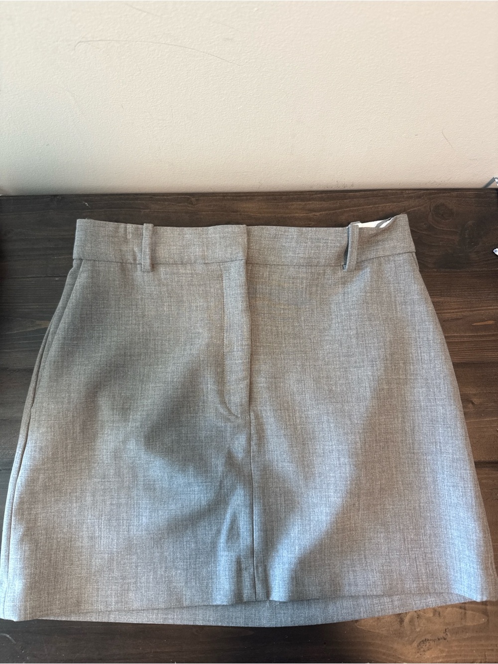 NWOT Aritzia Grey Work Skirt